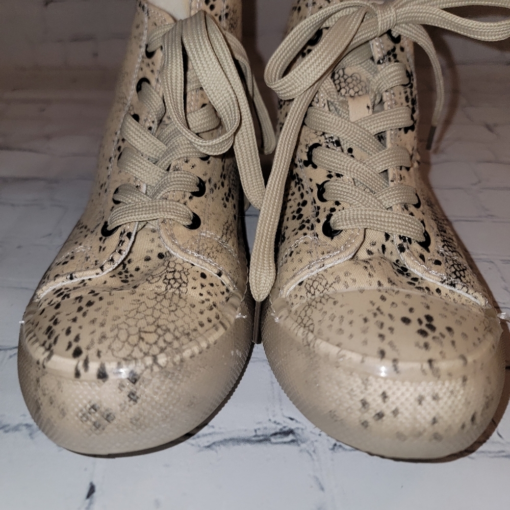 Rocket Dog Beige Snake-Print High-Top Sneakers SIZE 6.5 - Picture 7 of 10
